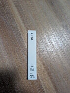 Refy Blur Liner